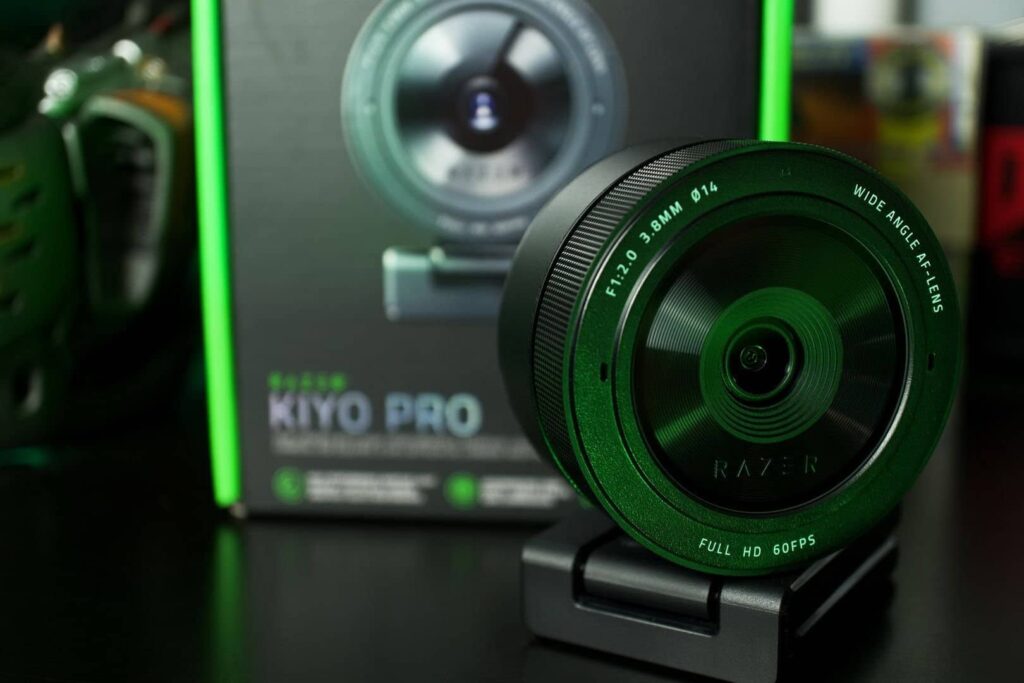 Razer Kiyo Pro WebCam & Right Light