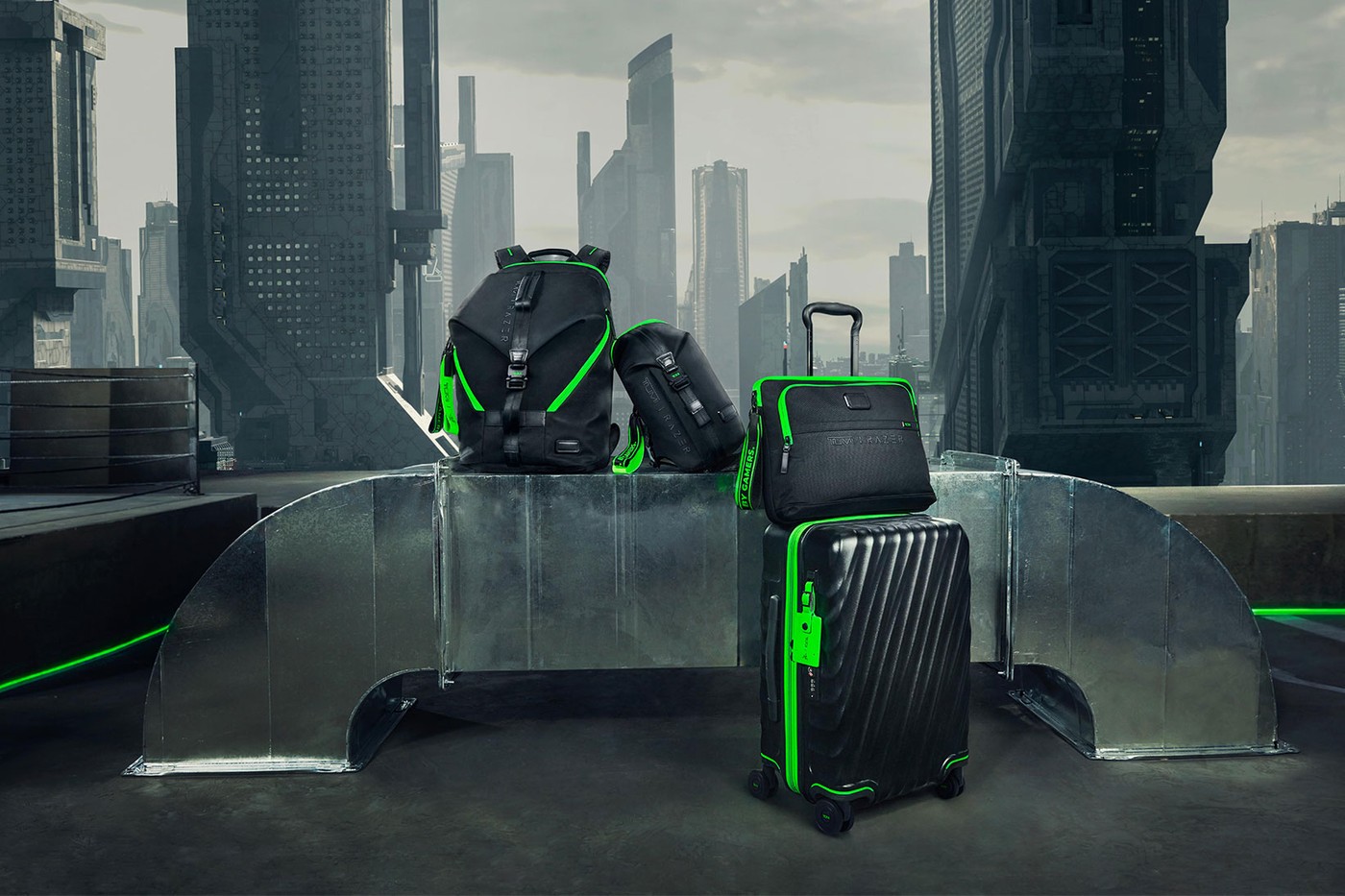 TRAVEL MEETS GAMING IN RAZER X TUMI BAG COLLABORATION